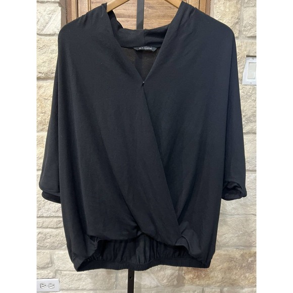 H by Halston Tops - H By Halston Women’s Short Sleeve Faux Wrap Blouse Black Knit Fabric Size M NWOT